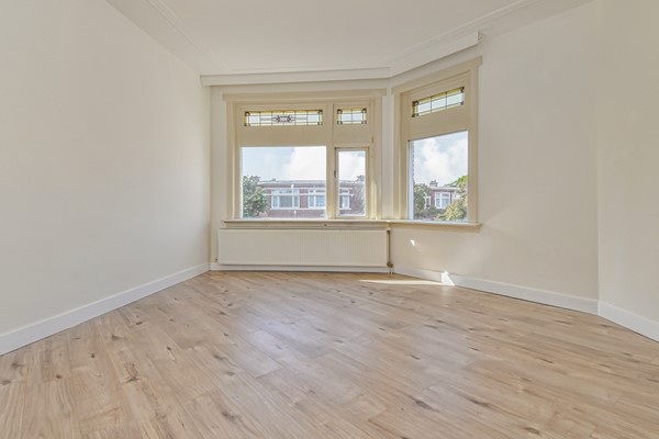 Medium property photo - Johan Gramstraat 48, 2522 XA Den Haag